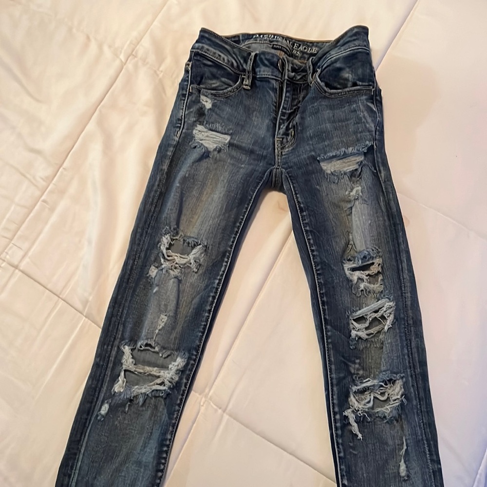 00 Cropped Ripped Jegging Jeans.